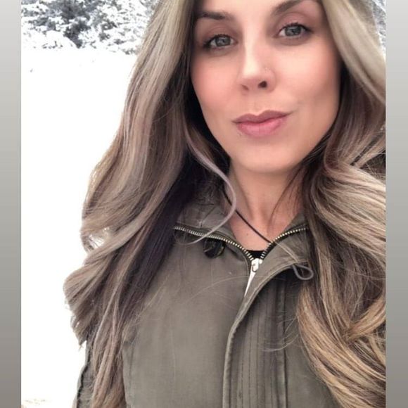 Meet your Posher, Harley - Picture 1 of 1